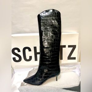 Schutz NWT 8.5 Black Maryana Lo Boots Croc embossed black leather